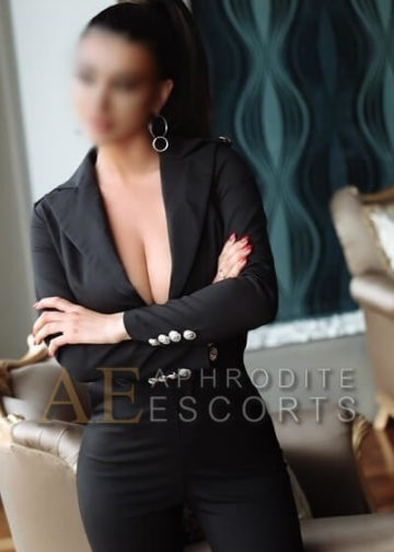 luana escort mallorca